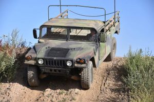 Hummer fahren im Offroadkessel Landsberg